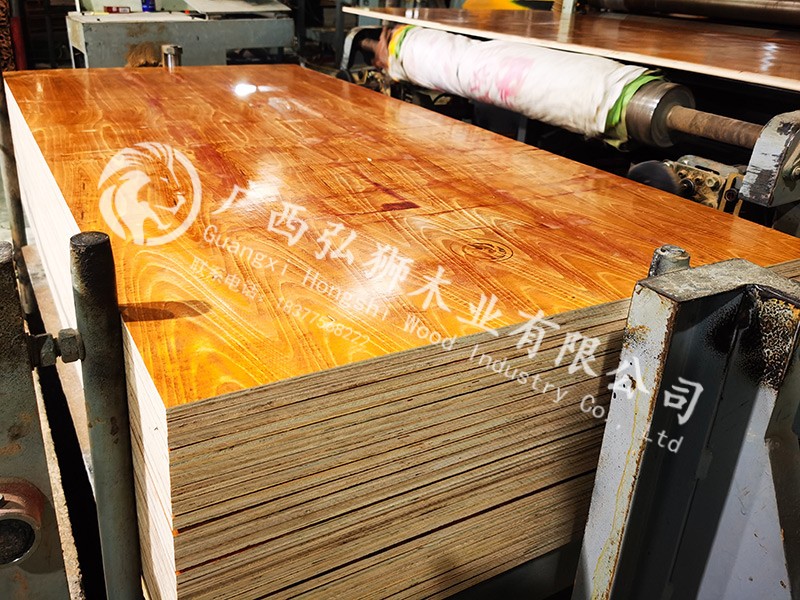 廣西建筑模板廠家批發(fā)價(jià)格縮略圖 廣西建筑模板廠家批發(fā)價(jià)格