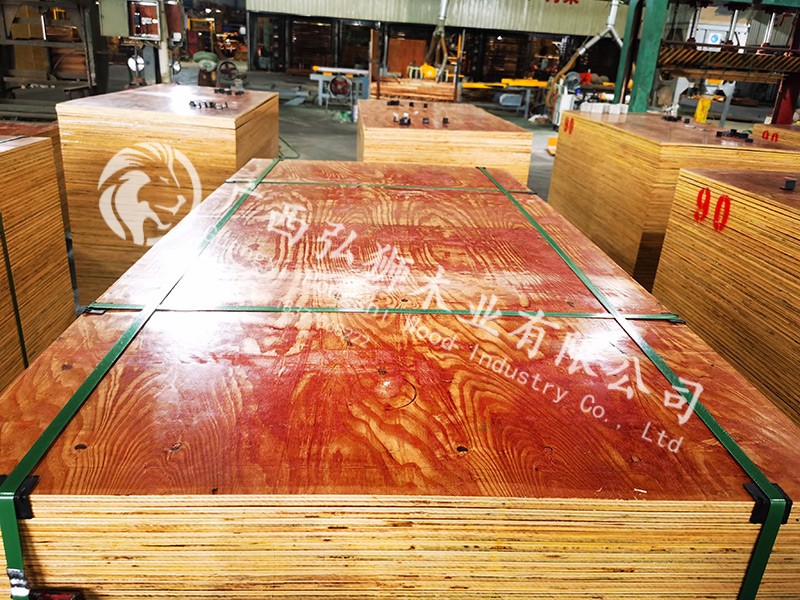 建筑用紅板多少錢(qián)一張縮略圖 建筑用紅板多少錢(qián)一張